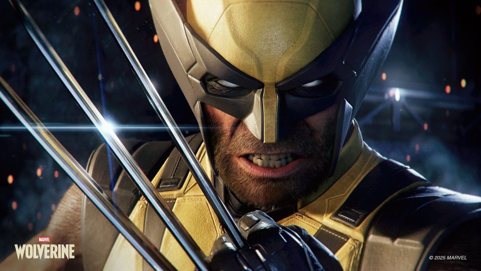 Ο Wolverine με κίτρινη μάσκα και εκτεταμένα μεταλλικά νύχια σε επίσημη εικόνα του Marvel’s Wolverine για PS5.